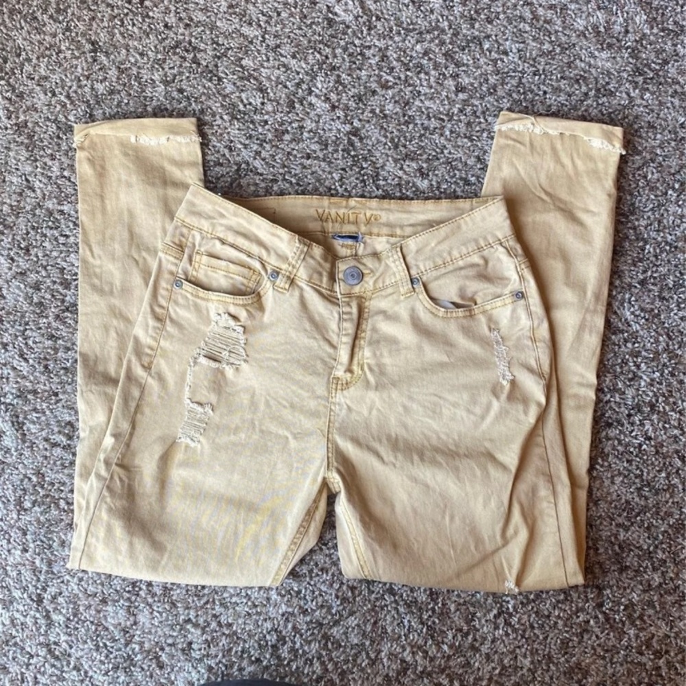 3/$15 Distressed mustard yellow jeans from vanity